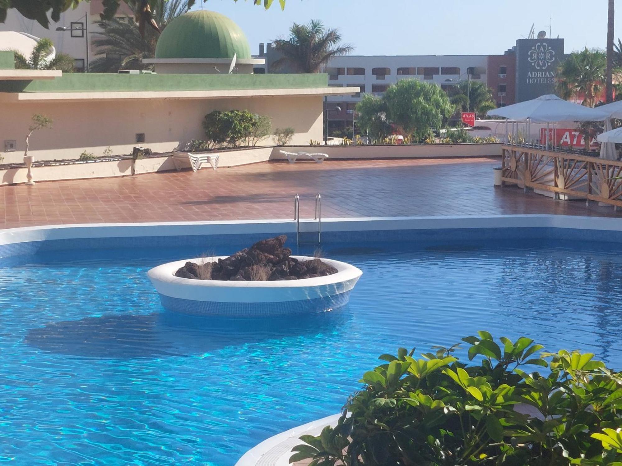 Appartement On The Paraiso Playa, Sea Views